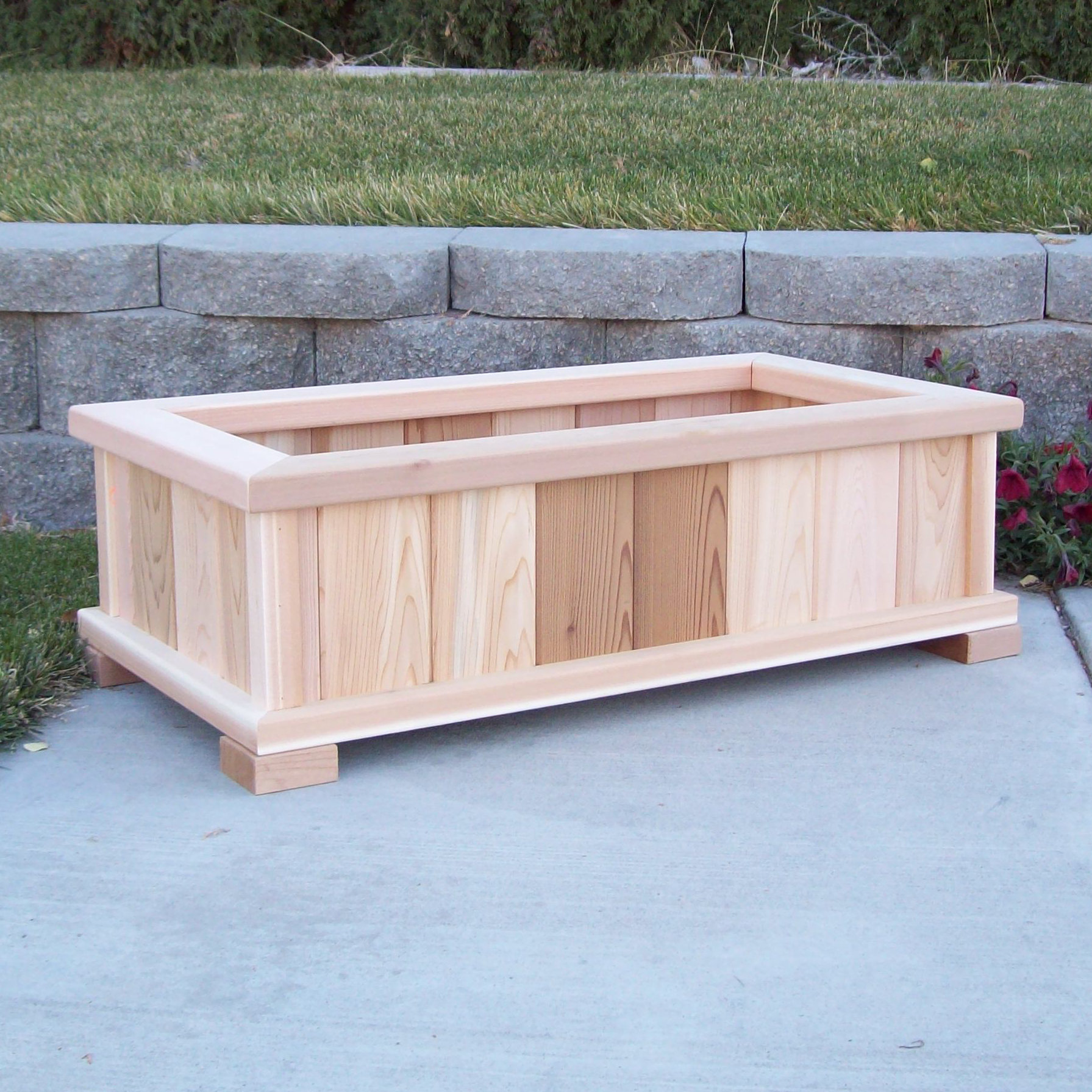 WoodCountry Cedar Planter Box & Reviews Wayfair.ca